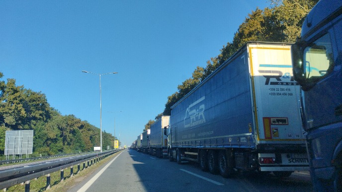 Na Batrovcima i Šidu pet sati